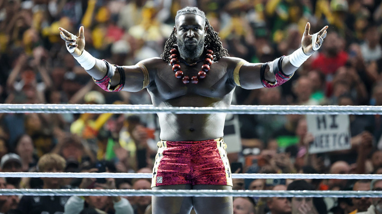 Oba Femi poses in front of the WrestleMania 42 crowd before facing Brock Lesnar