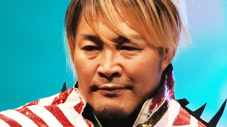 Hiroshi Tanahashi looking away