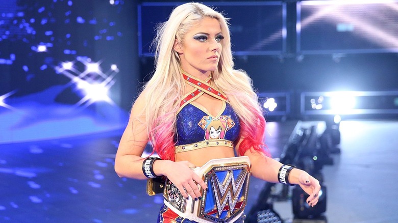 Alexa Bliss wearing the WWE SmackDown Women's Championship