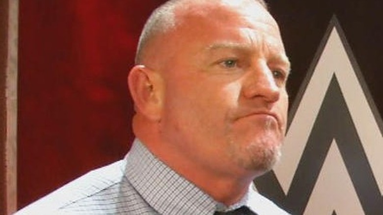 Road Dogg looking away