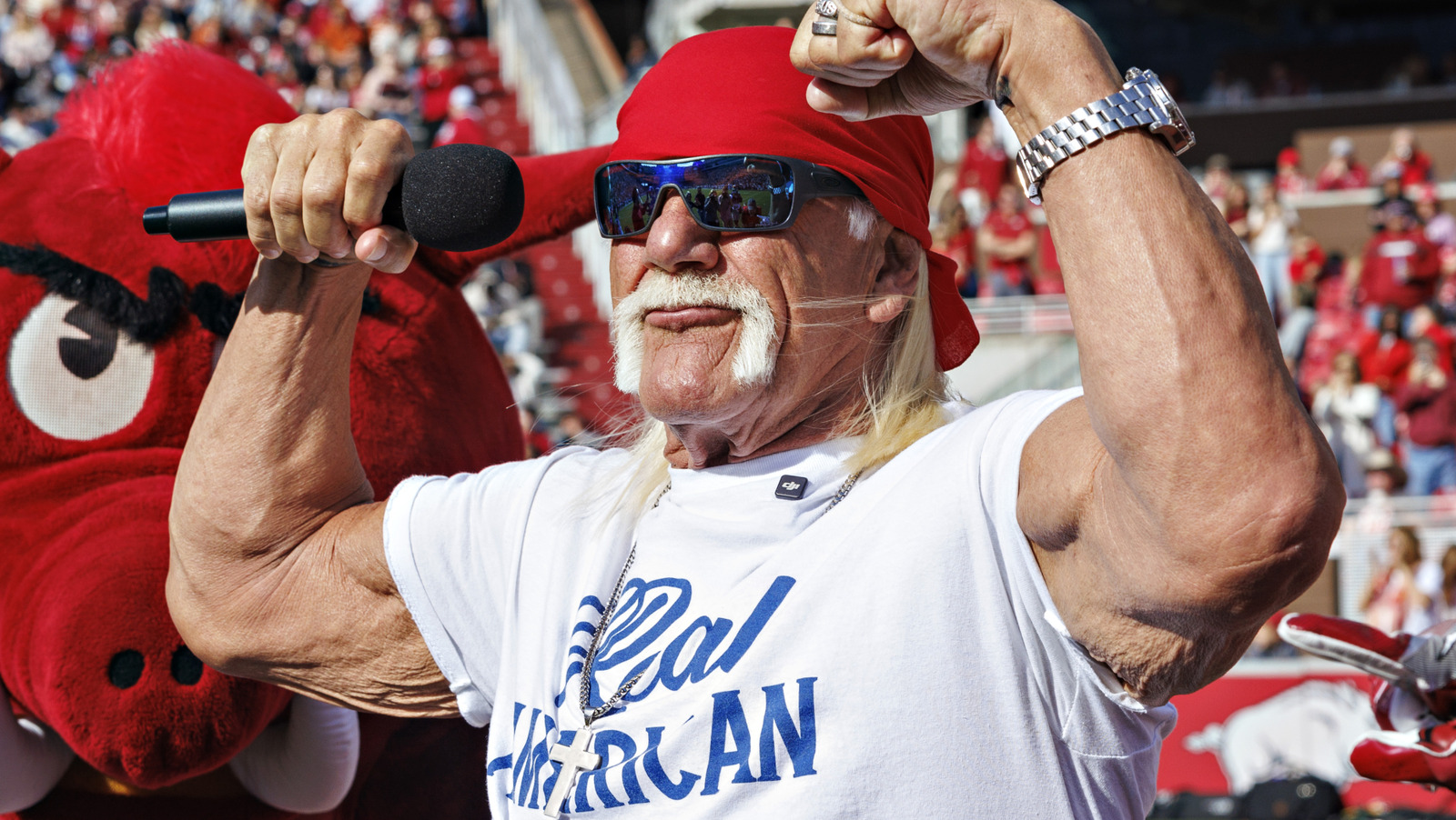 Hulk Hogan Booed Out Of LA During Promotional Appearance On WWE RAW Netflix Debut