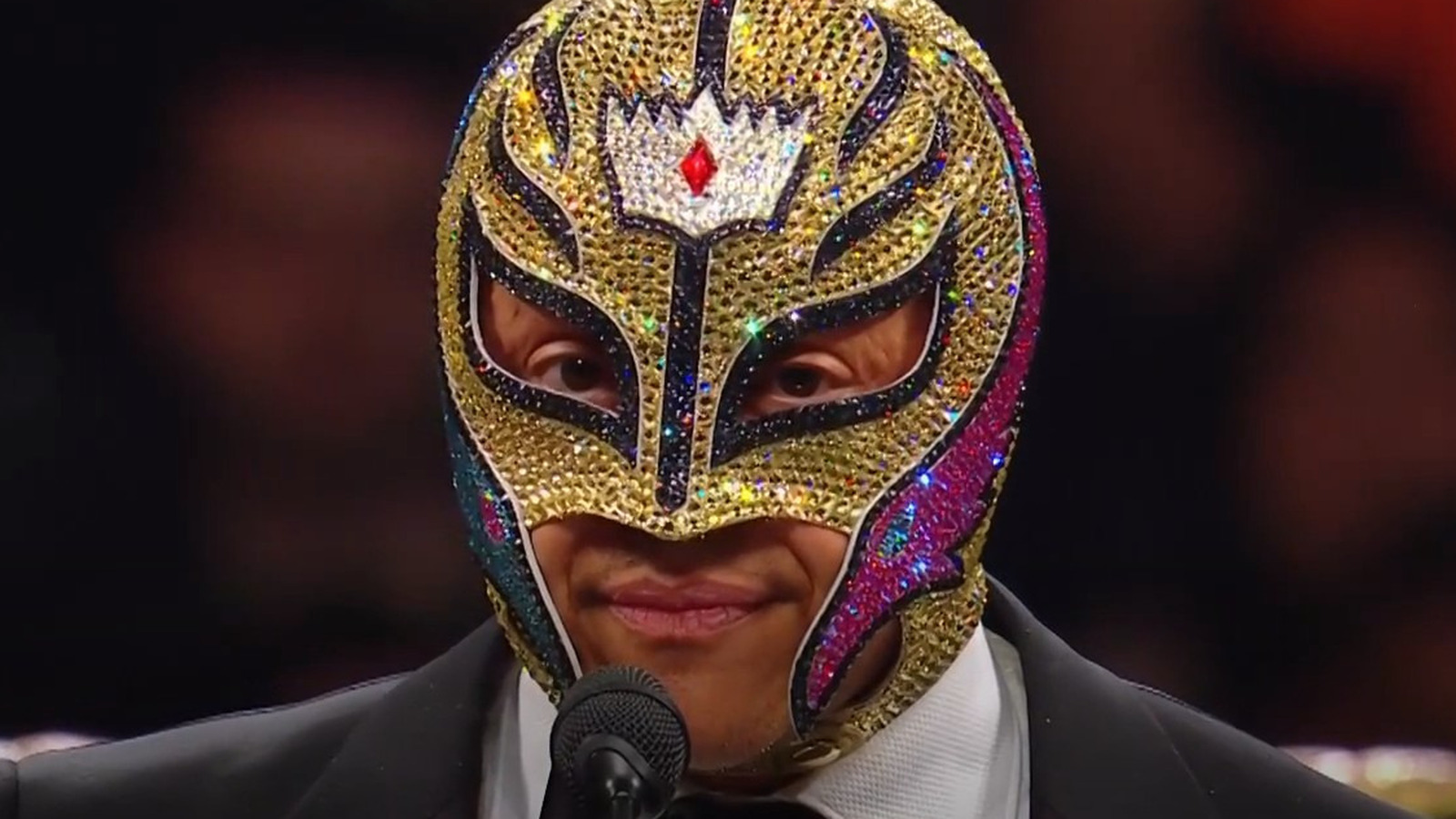 'Immortal' Rey Mysterio Delivers Emotional Speech During WWE Hall Of