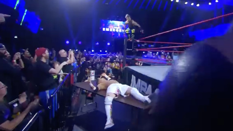8-Man Tag Team Match