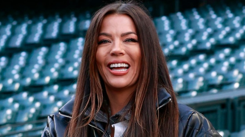 Jackie Redmond smiling in photo