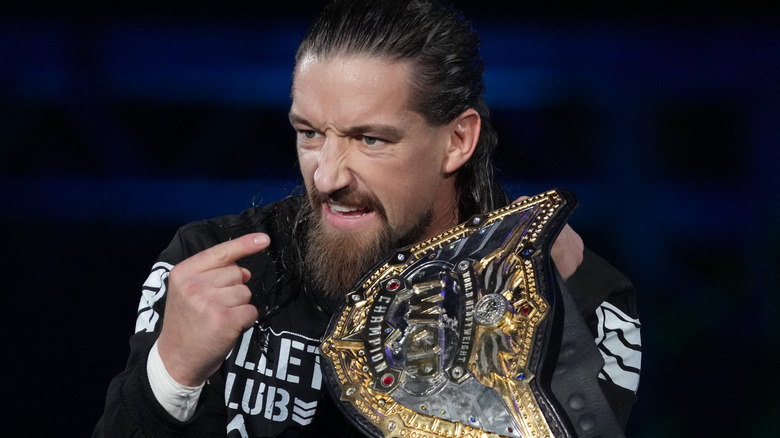Jay White holding the IWGP World Heavyweight Championship