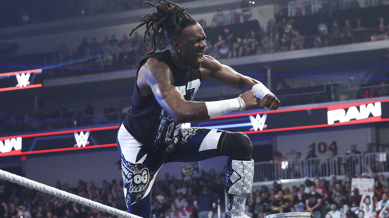 Je'Von Evans on the ropes