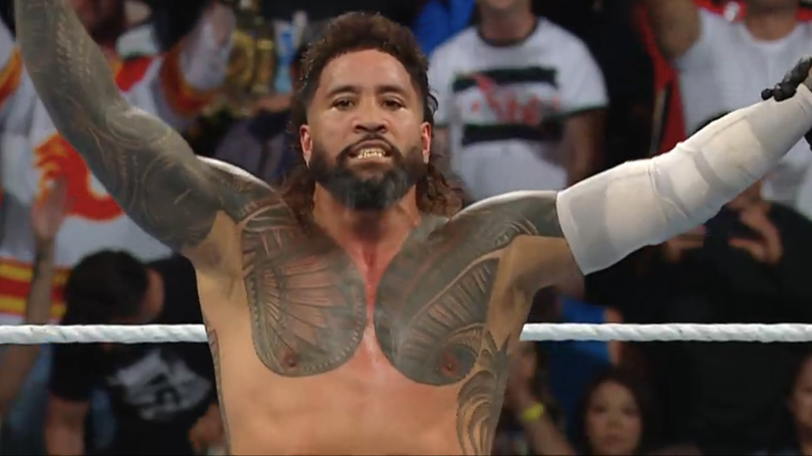 Jay Use Jey Uso Wins Four-Way WWE Raw Main Event, Will Challenge Bron Breakker ...