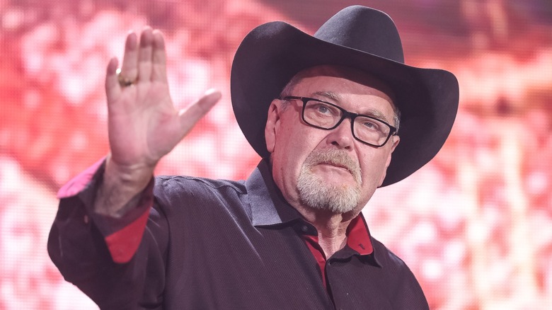 Jim Ross Waves To The Crowd On AEW TV