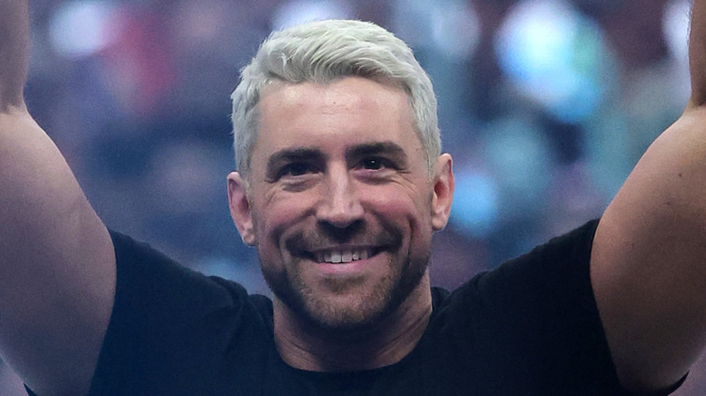 Joe Hendry raises his arms