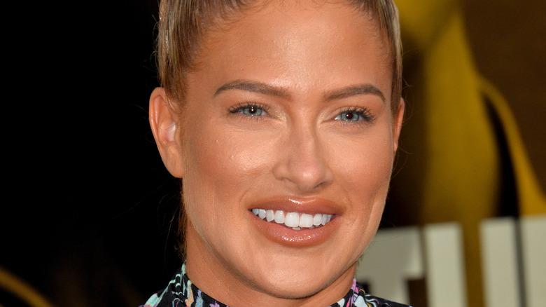 Kelly Kelly smiling