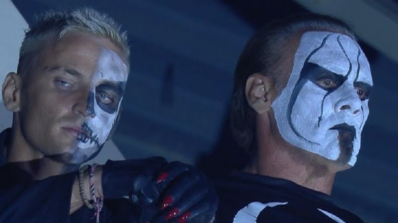 Sting and Darby Allin hangin' in the rafters
