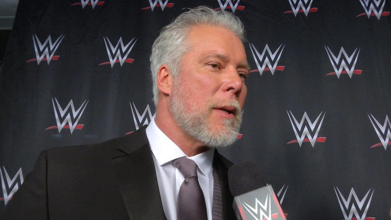 Kevin Nash being interviewed during the 2015 WWE Hall of Fame ceremony.