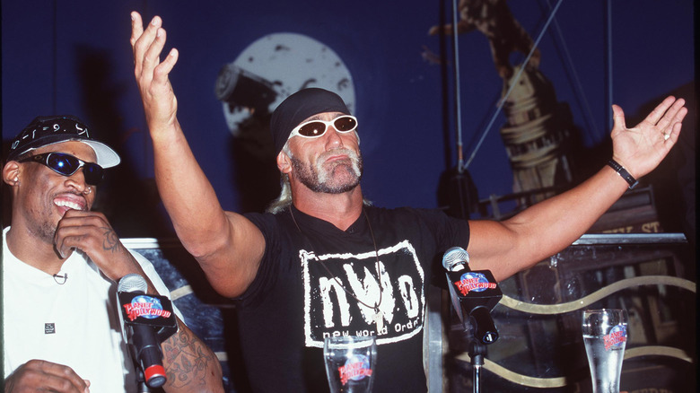 Hulk Hogan and Dennis Rodman at press conference
