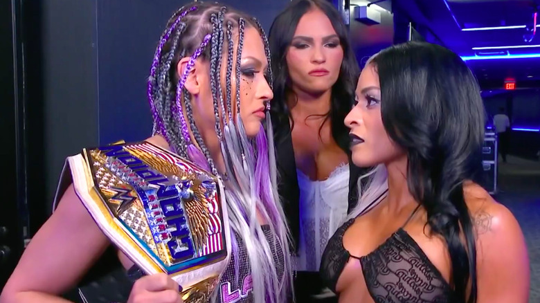 Giulia, Kiana James, and Zelina Vega
