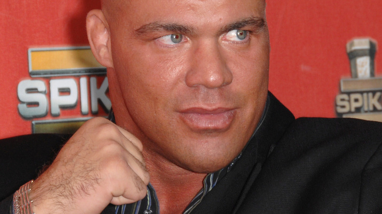 Kurt Angle posing