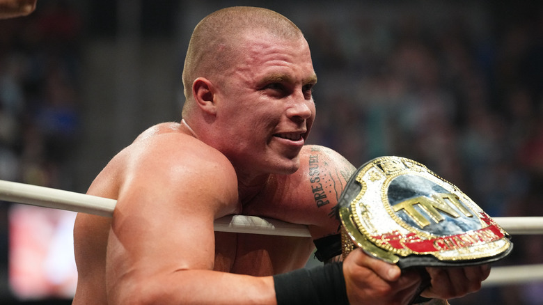 Kyle Fletcher holding the TNT Championship at AEW WrestleDream 2025