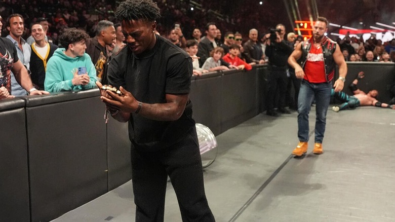 LA Knight Confronts IShowSpeed On His Twitch Stream Following WWE Raw Encounter