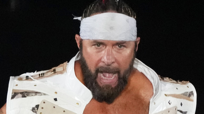 Lance Archer open mouth