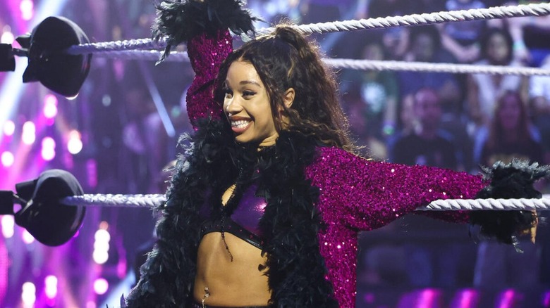 Layla Diggs poses on the ring apron before a her debut match against Jaida Parker on an episode of 