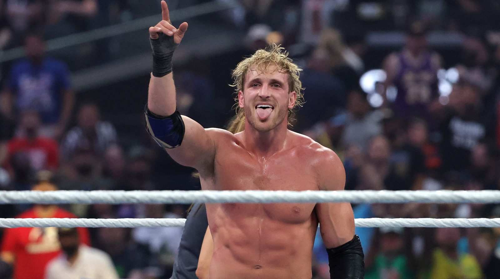 Logan Paul Attacks Jey Uso After WWE Raw Goes Off The Air Following World Title Match