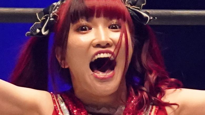 Maki Itoh yelling in the ring