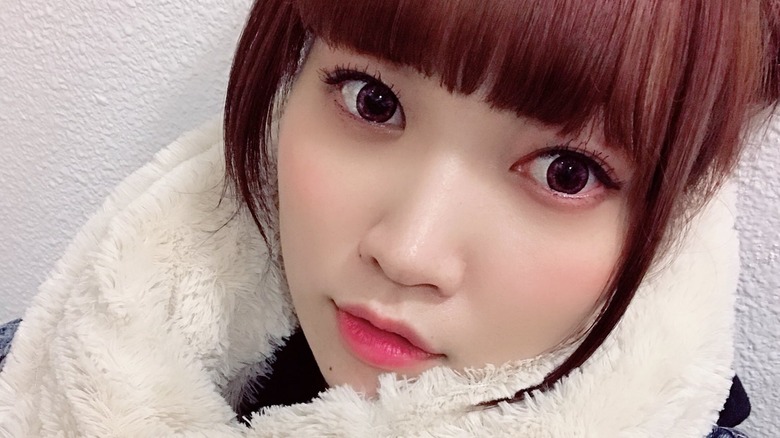 Maki Itoh close