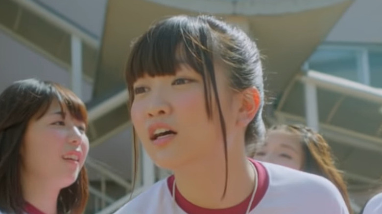 Maki Itoh in LinQ