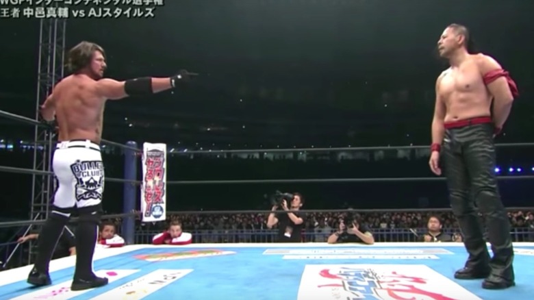 AJ Styles and Shinsuke Nakamura at NJPW Wrestle Kingdom 10