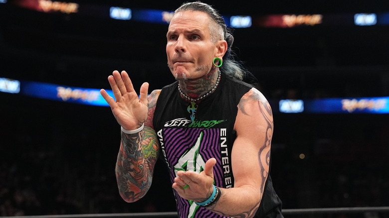 Jeff Hardy clapping