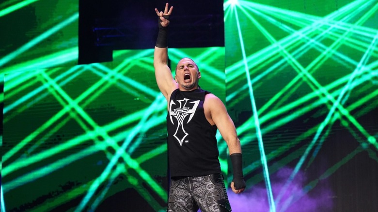 Matt Hardy does the V1 pose