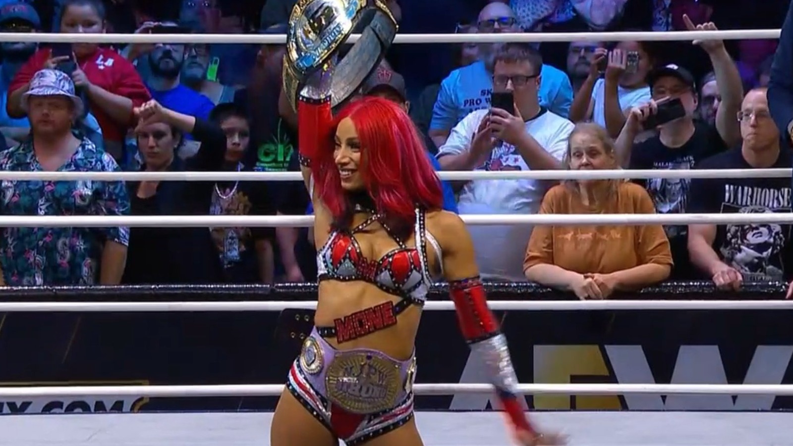 Mercedes Mone Beats Emi Sakura, Retains TBS/NJPW Titles On AEW Dynamite: Title Tuesday