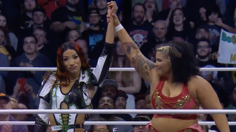 Mercedes Mone and Willow Nightingale close the show at "AEW Dynamite: Big Business."