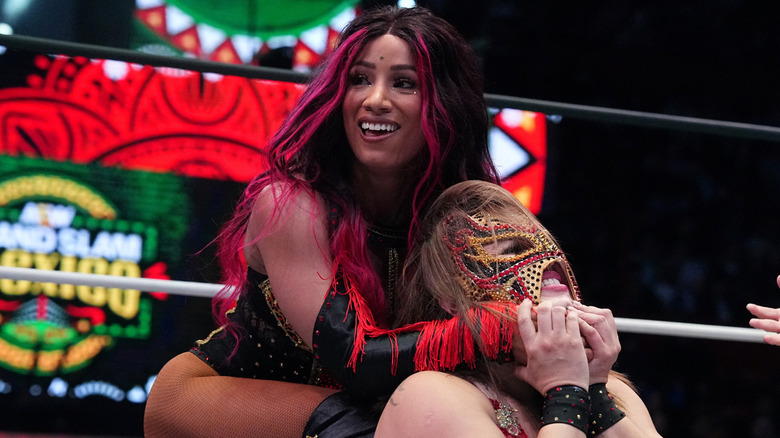 Mercedes Mone wrestling Zeuxis at AEW Grand Slam Mexico