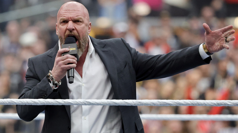 WWE CCO Paul 