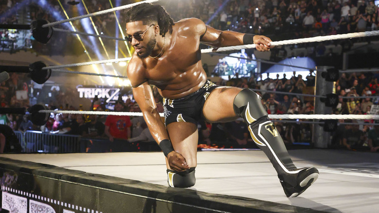 Trick Williams at the side of the ring during WWE NXT Battleground