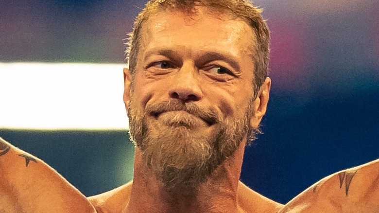 Edge Smiling 