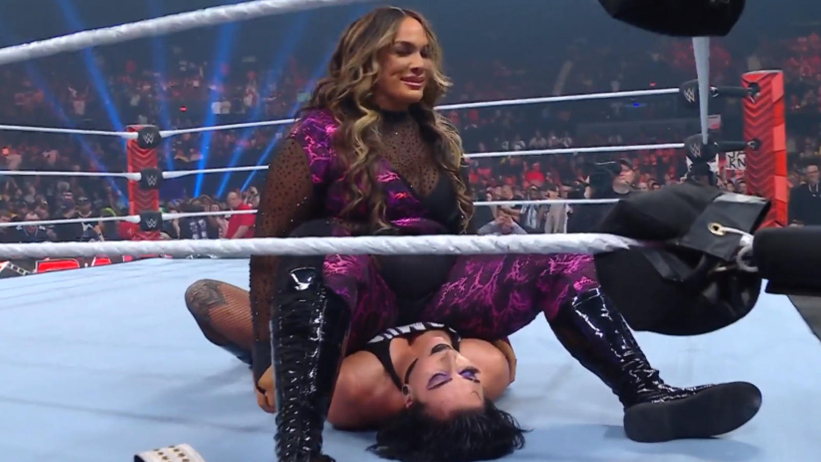 Nia Jax Returns To WWE, Attacks Rhea Ripley & Raquel Rodriguez On Raw