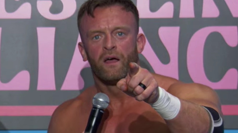 Nick Aldis pointing