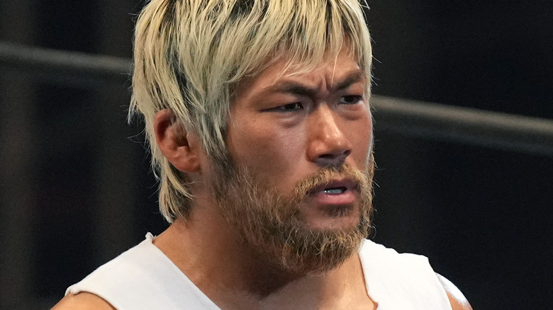 Sanada wrestling