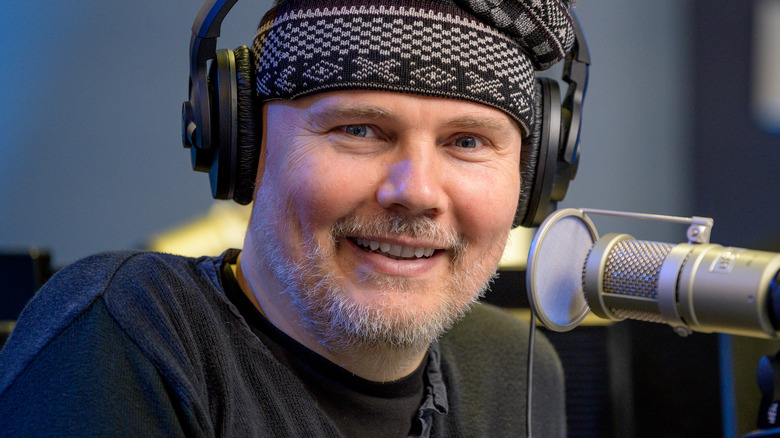 Corgan at a radio show