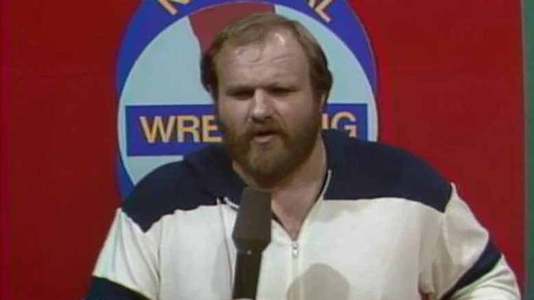 Ole Anderson gives an interview.