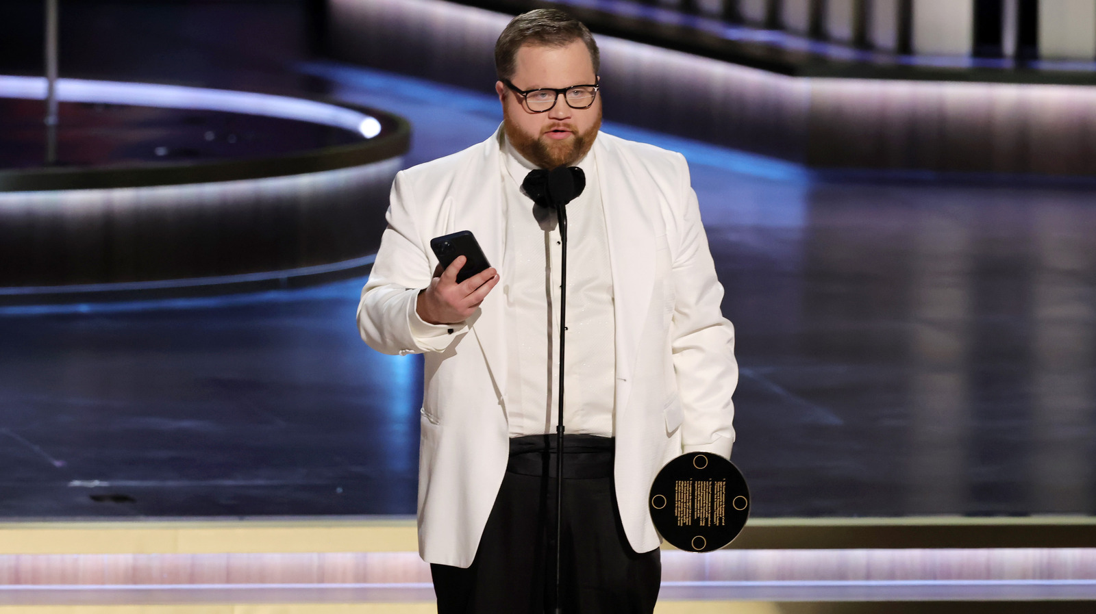 Paul Walter Hauser Calls Out Former WWE Star At Primetime Emmy Awards