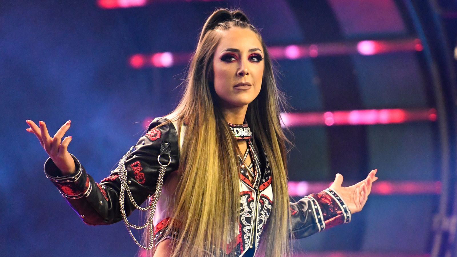 Photos: AEW's Britt Baker Shows Off On Madame Web Red Carpet - Vimarsana News