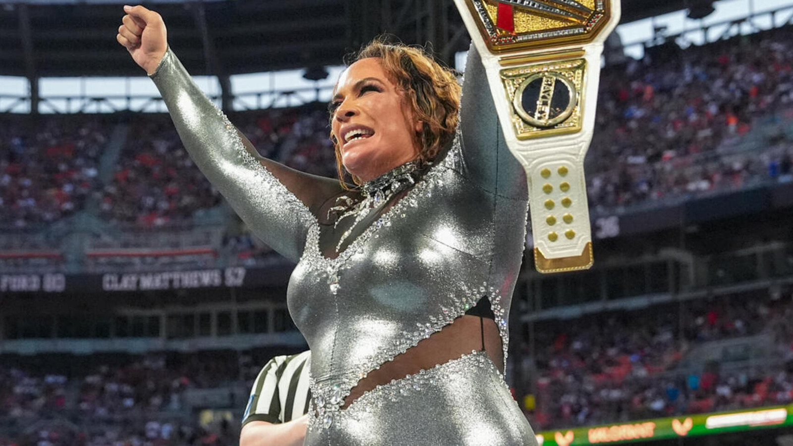 WWE女子王座の新候補がスマックダウン祝賀会中にナイア・ジャックスを攻撃