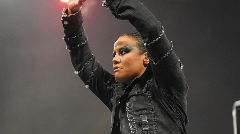 Shayna Baszler makes her entrance