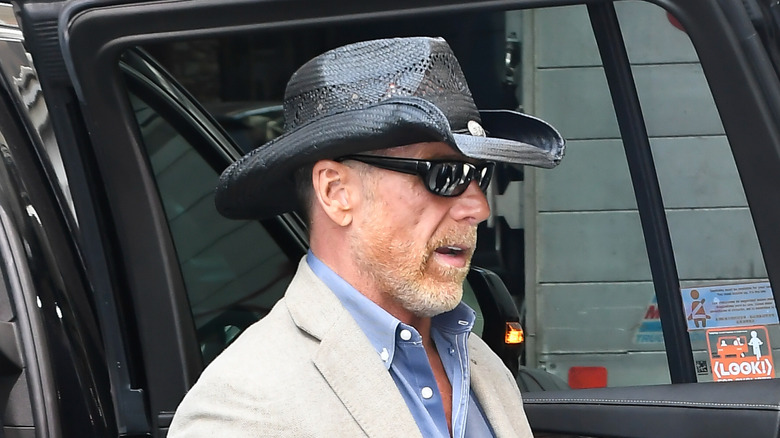 Shawn Michaels getting out of his car