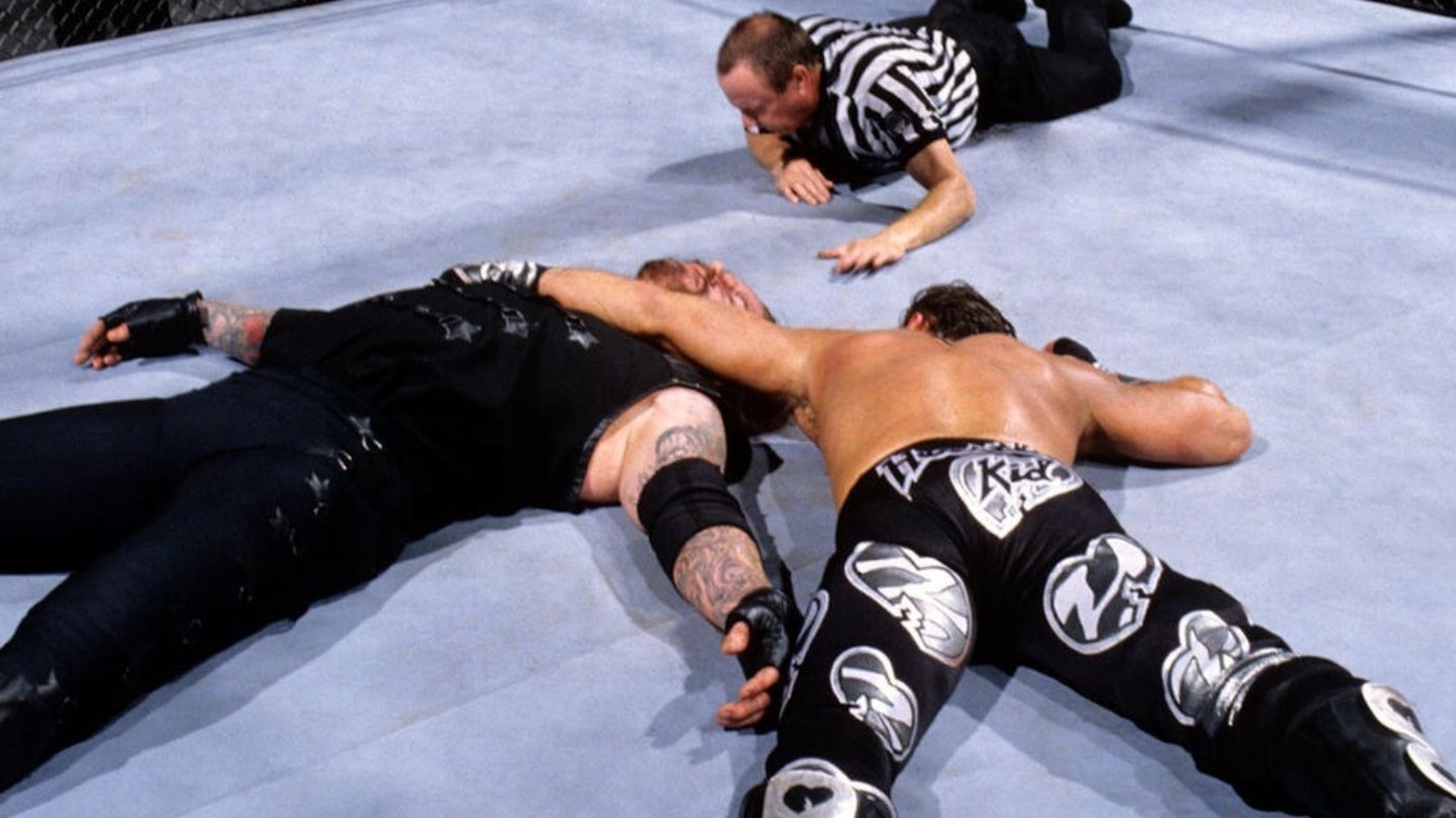 Report: WWE Considering Bringing Back Defunct PPV Name For Hell In A Cell Anniversary - Vimarsana News