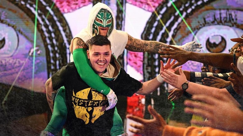 rey dominik mysterio