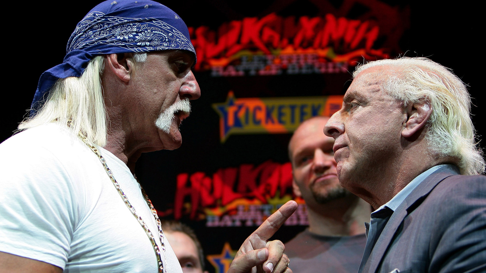 https://www.wrestlinginc.com/img/gallery/ric-flair-remembers-final-conversation-with-wwe-legend-hulk-hogan/l-intro-1753855673.jpg