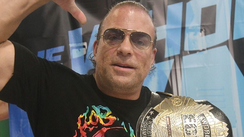 Rob Van Dam hits his trademark pose